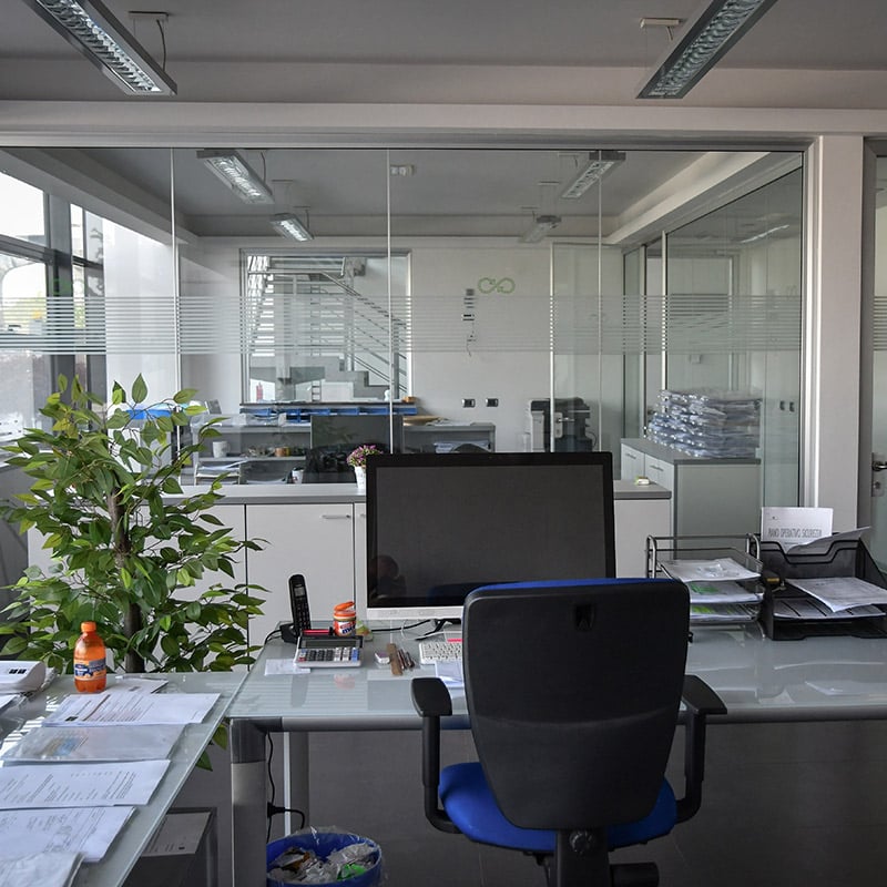 Mical-service-srl-deposito-e-montaggio